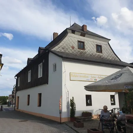 Sklář * Nový Bor