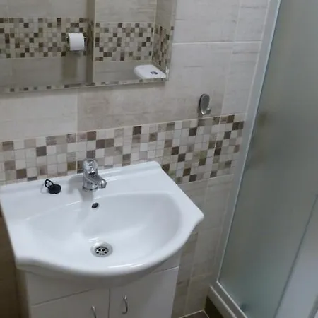 Sklář Nový Bor
